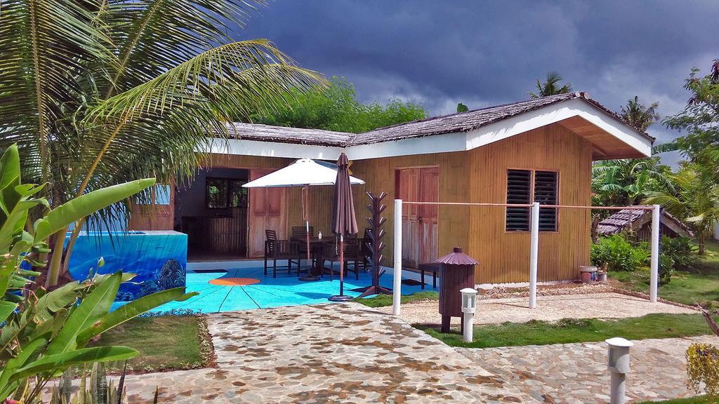 סיקיהור Kawayan Holiday Resort מראה חיצוני תמונה
