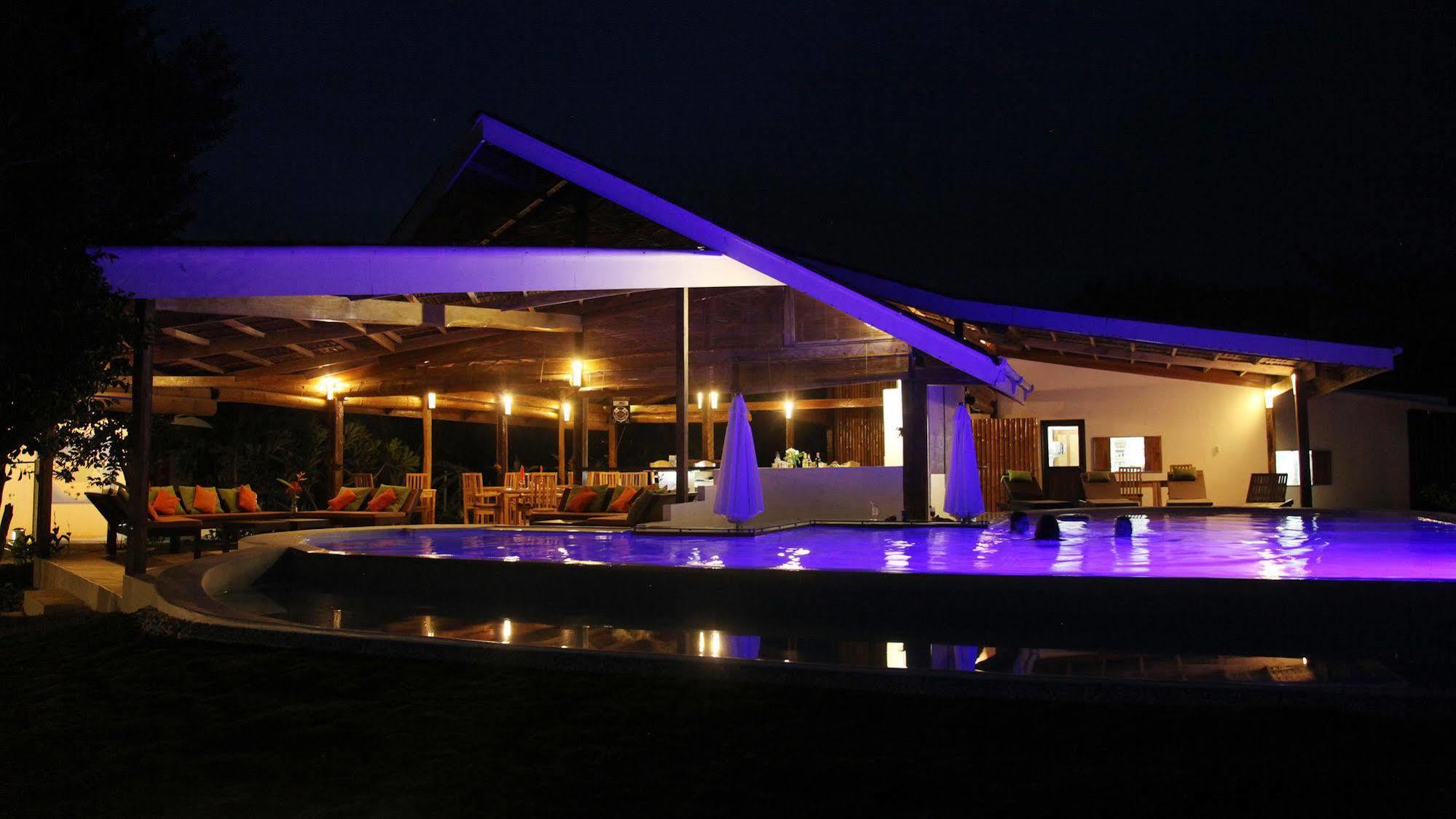 סיקיהור Kawayan Holiday Resort מראה חיצוני תמונה