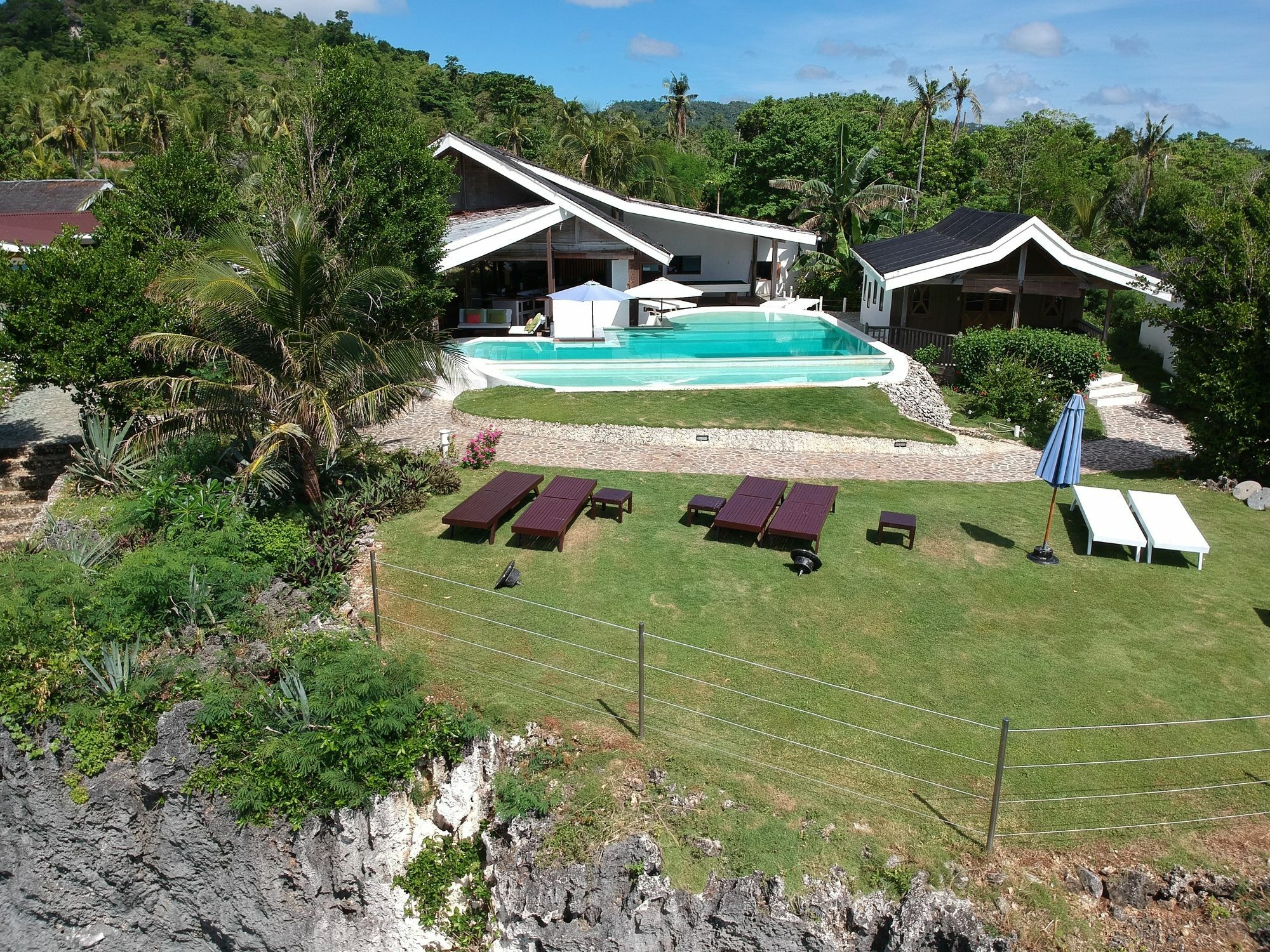 סיקיהור Kawayan Holiday Resort מראה חיצוני תמונה